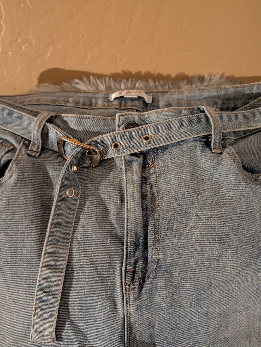 Vigoss Light Wash High-Waist Denim Jeans with Belt